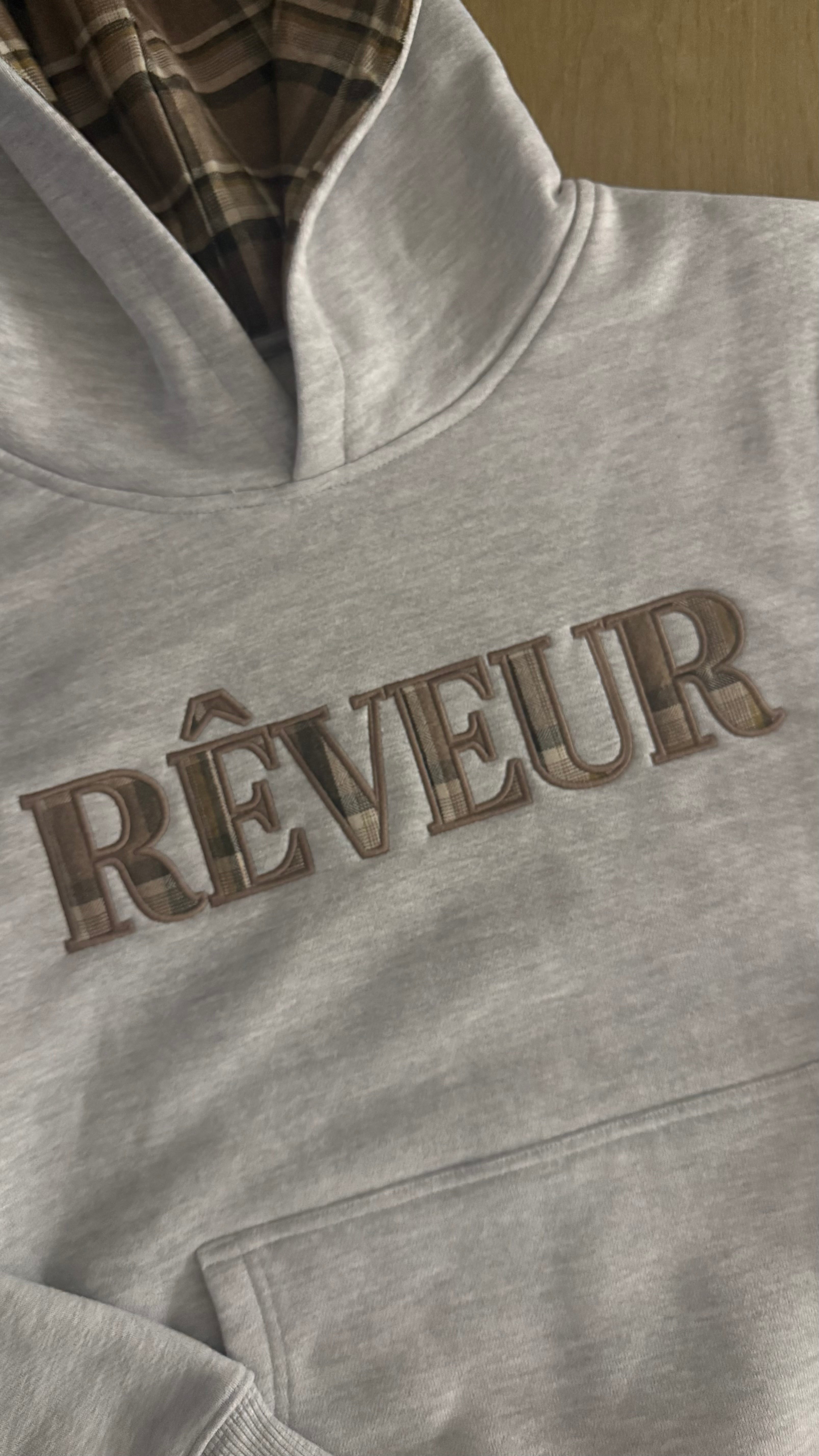 Signature Hoodie Grey