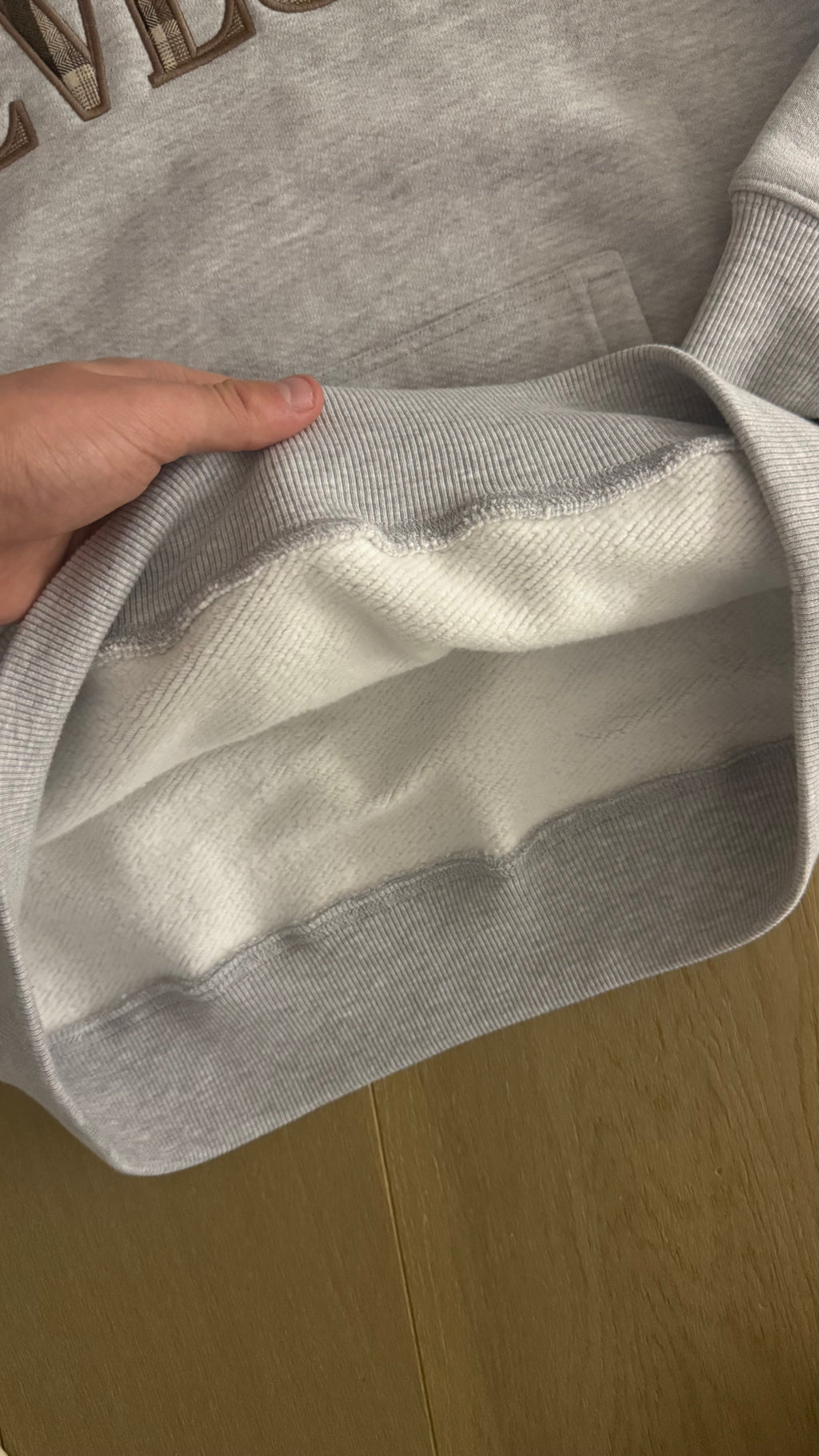 Signature Hoodie Grey