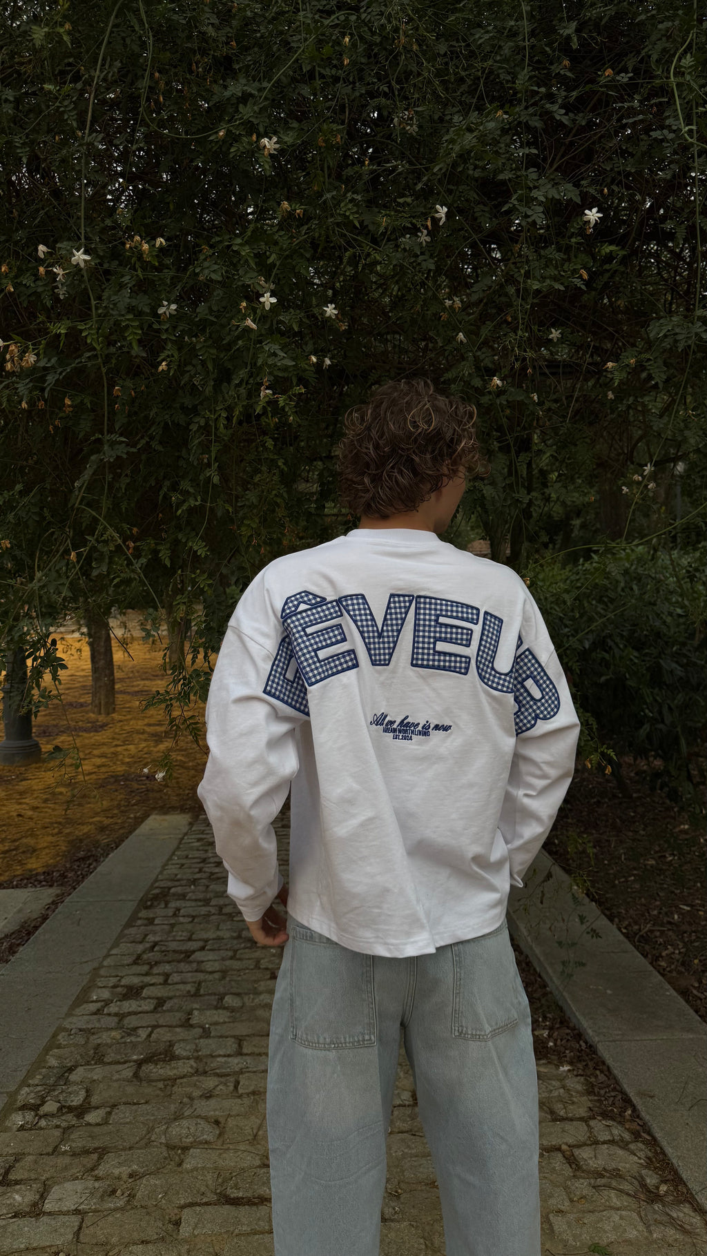 Longsleeve Tee White/Blue Applique Embroidery